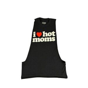 I ❤️ hot moms cutoff